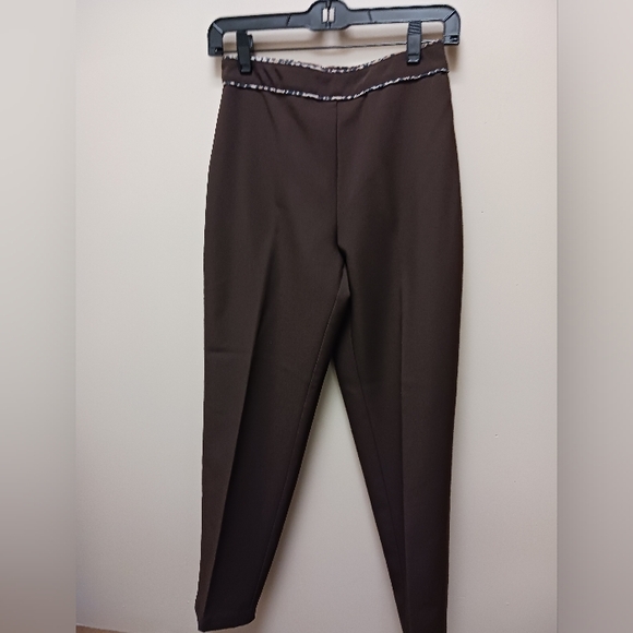 Spring Street Two piece Set - Picture 5 of 6